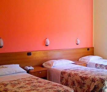 Nuovo Murillo Hotel 2*
