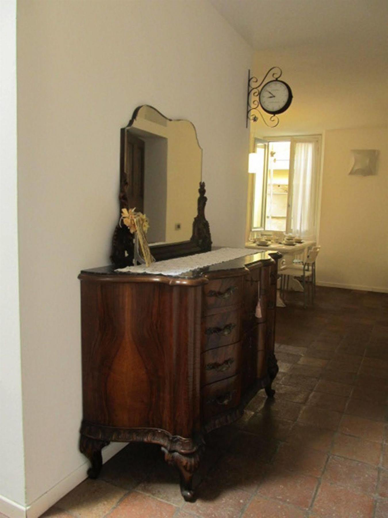 Gioia House Acomodação com café da manhã  2*
