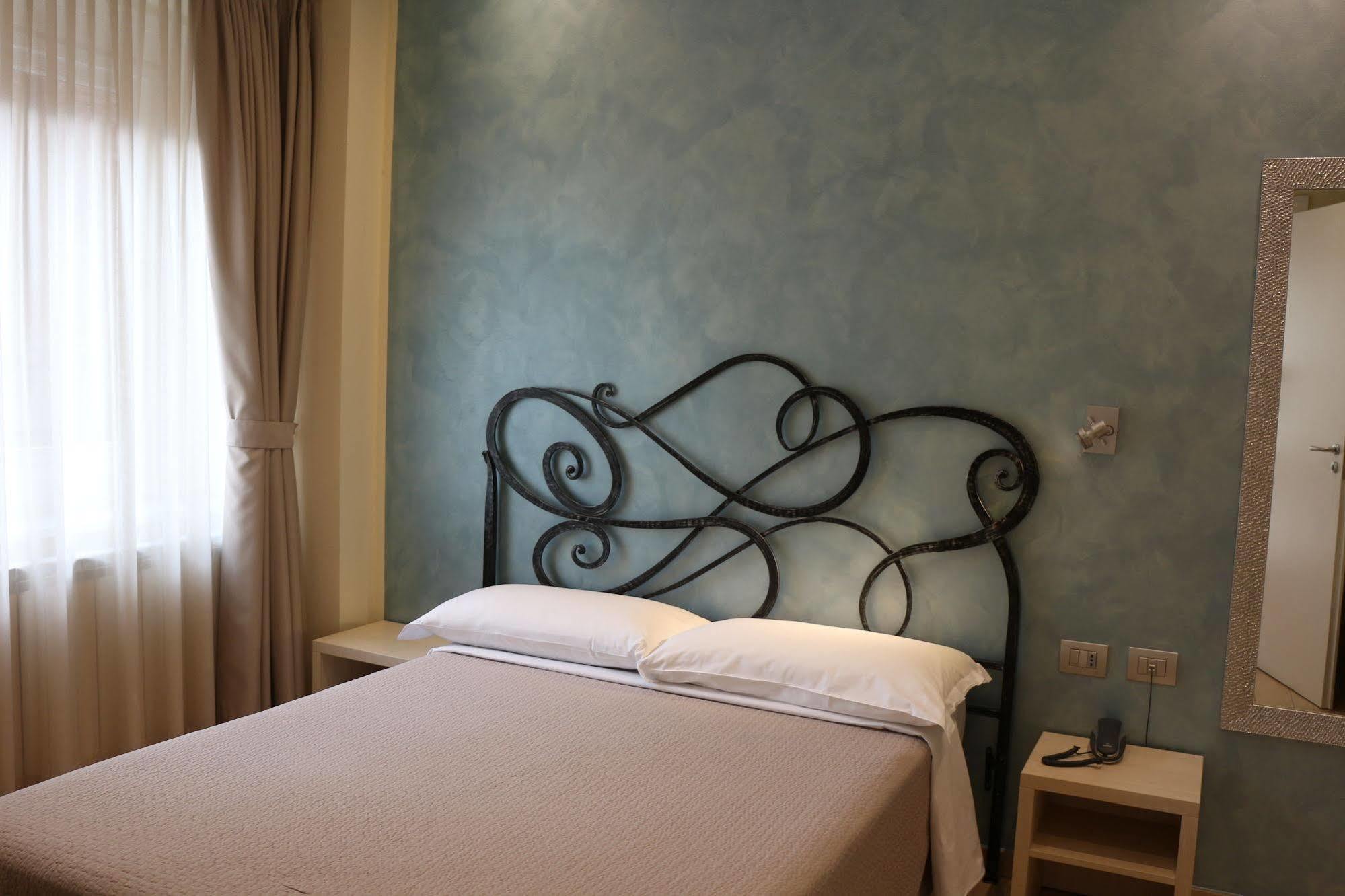 Hotel La Madonnina Milan