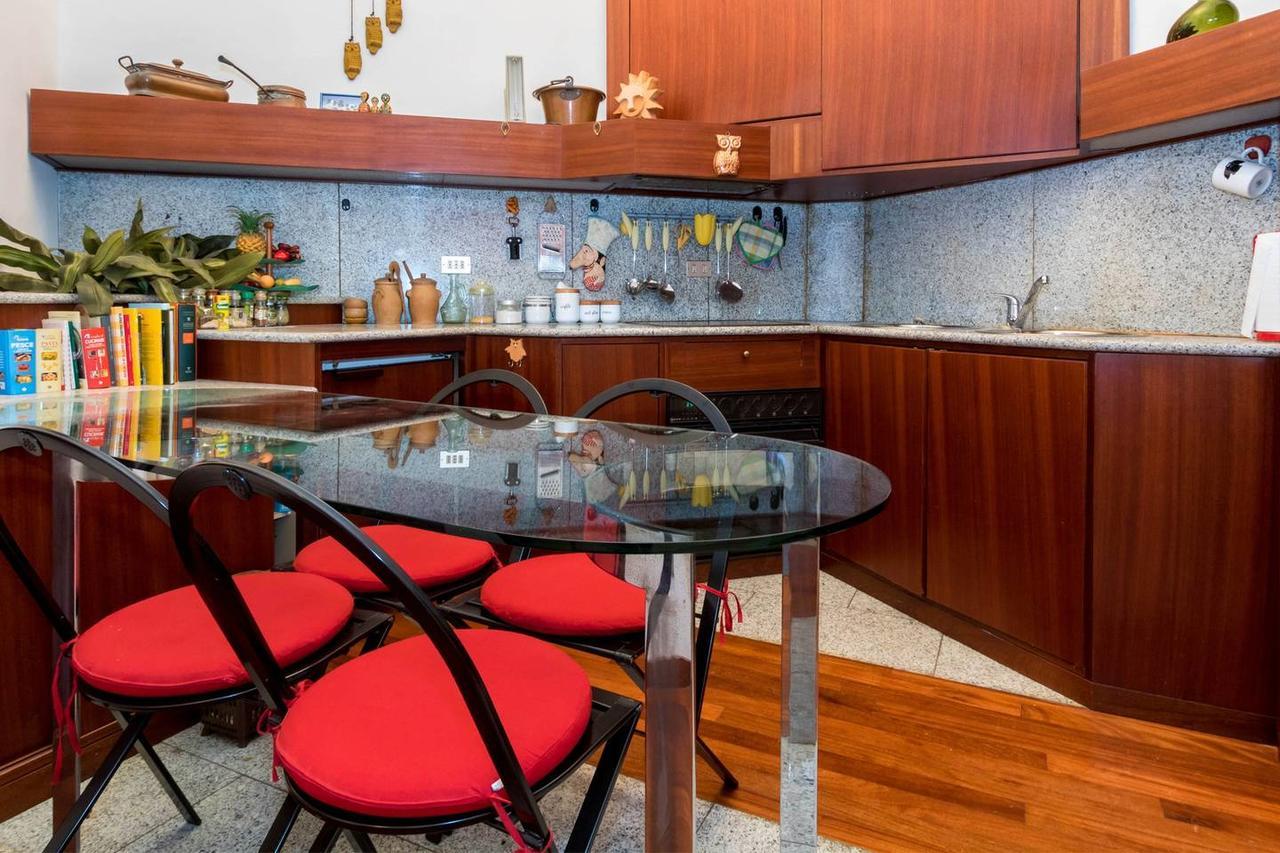 Apartment Joivy Charming With Terrace In The Very Heart Of *
