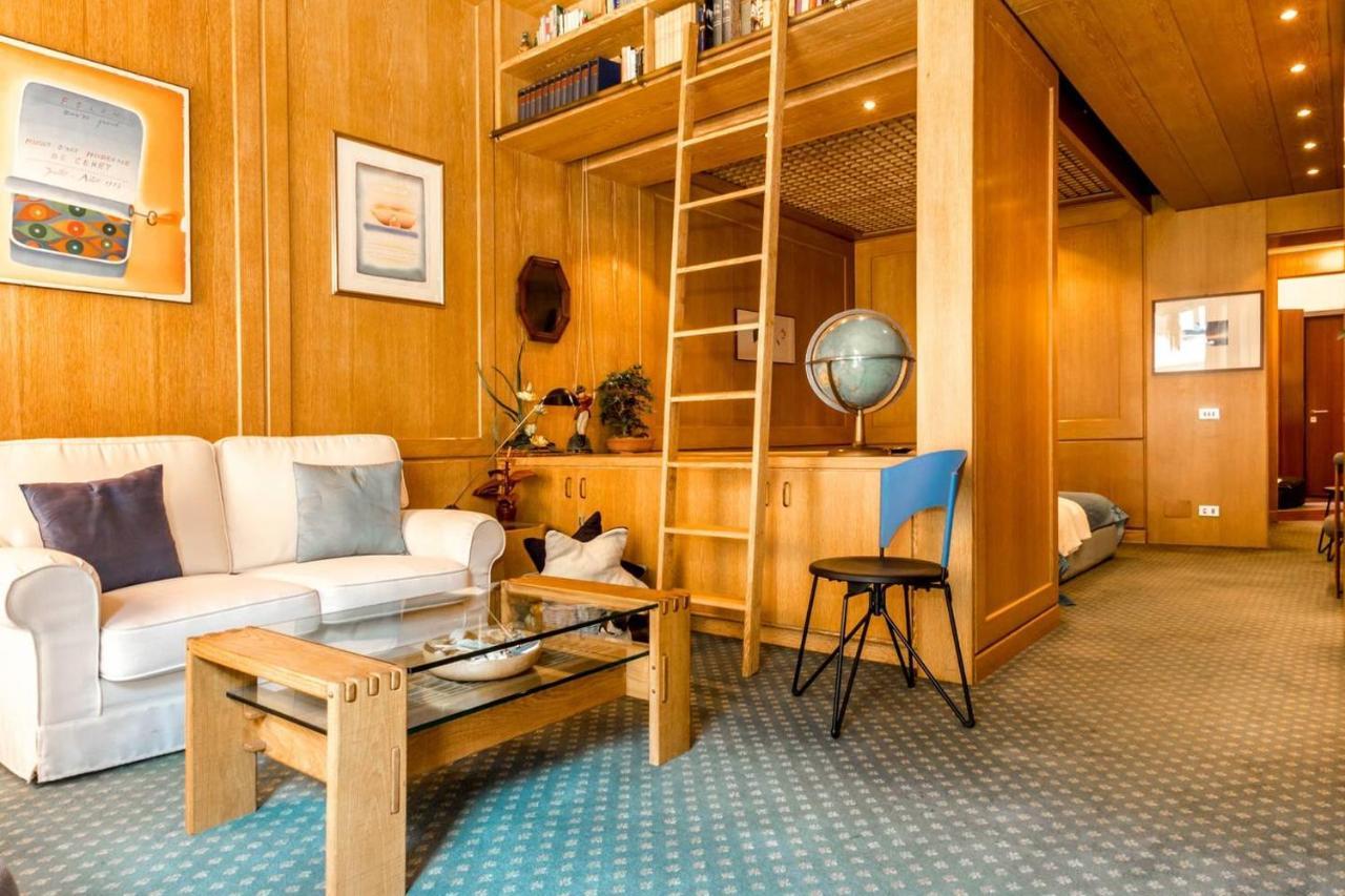Joivy Charming With Terrace In The Very Heart Of