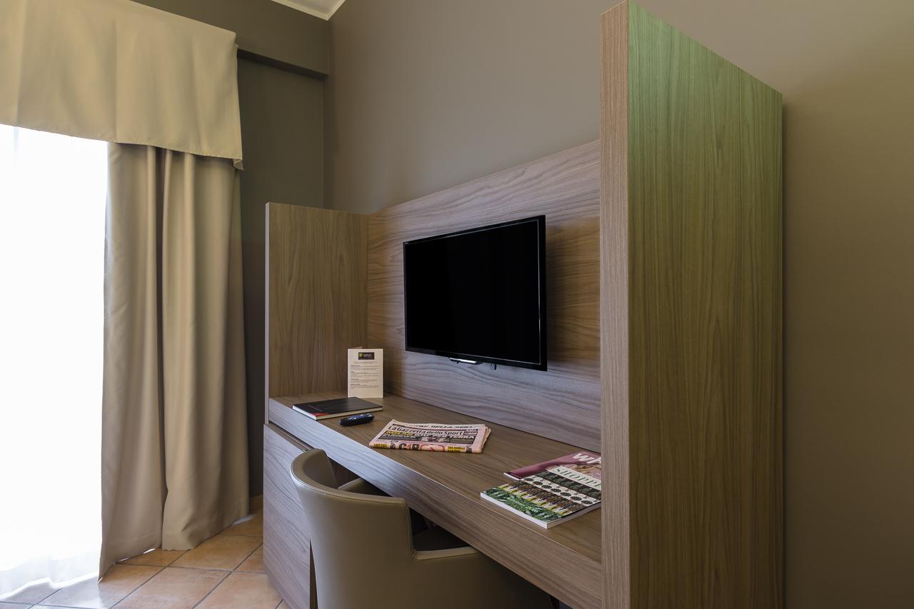 Hotel Sunflower Milan