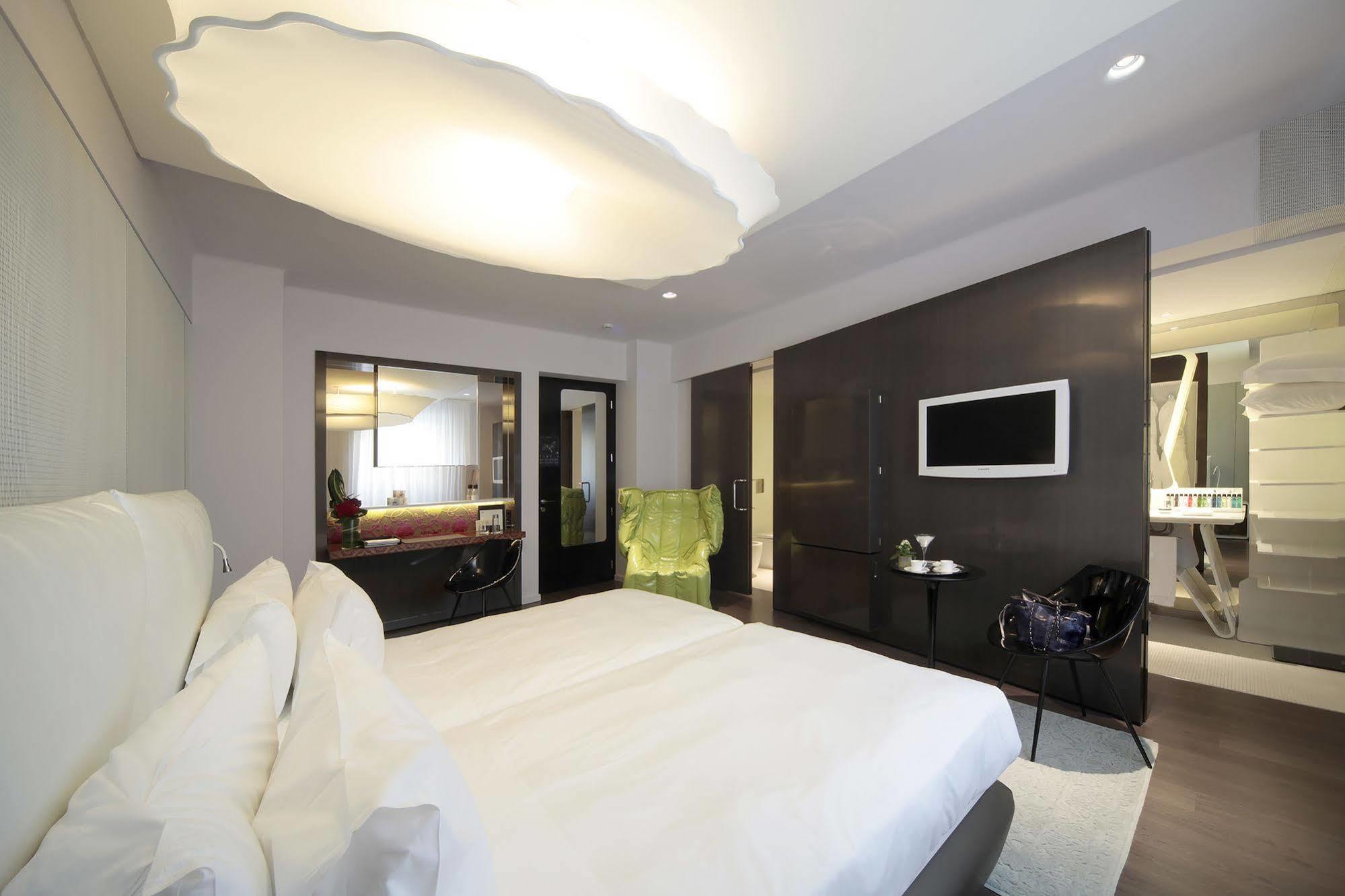 Palazzo Matteotti, The Dedica Anthology, Autograph Collection 5* Milan