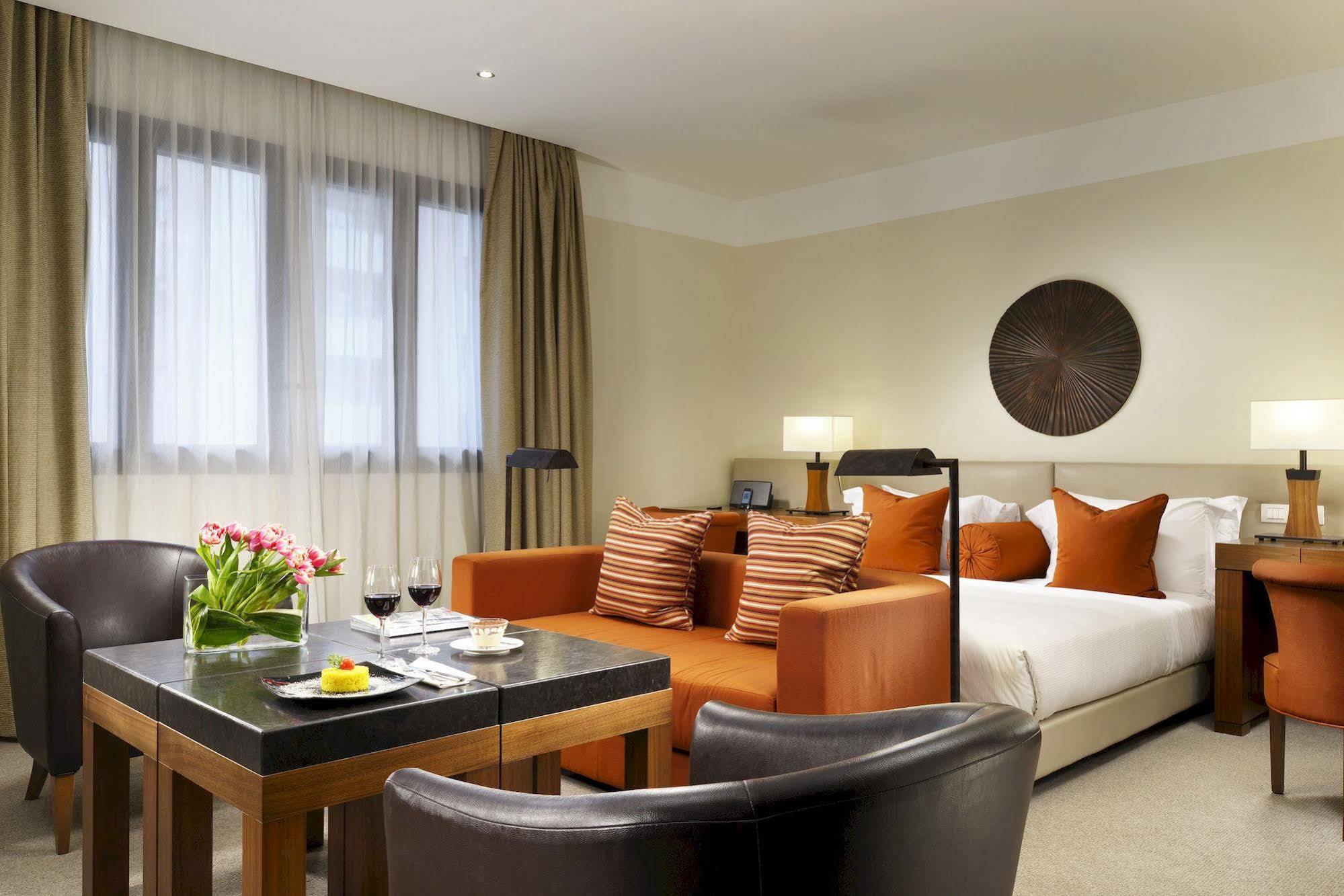 Milan Suite Hotel 4* Milan