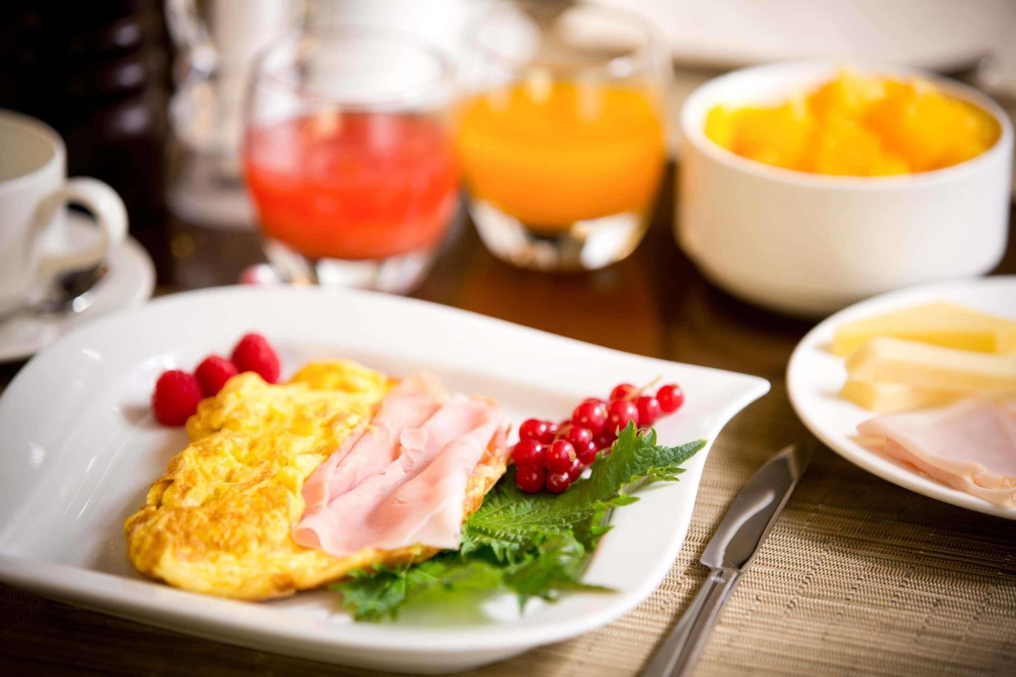 Starhotels Tourist 4* Milan