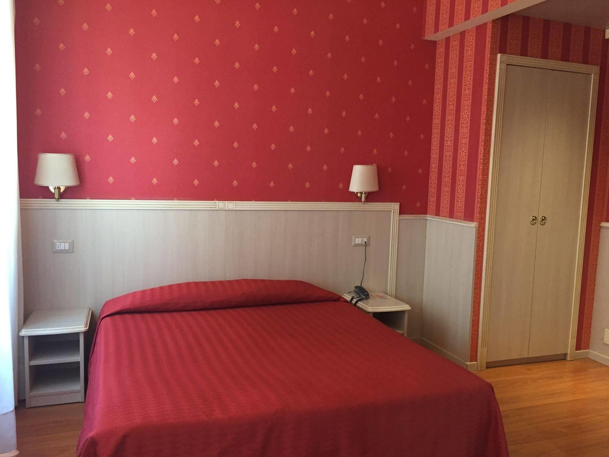 Hotel Garda 3*