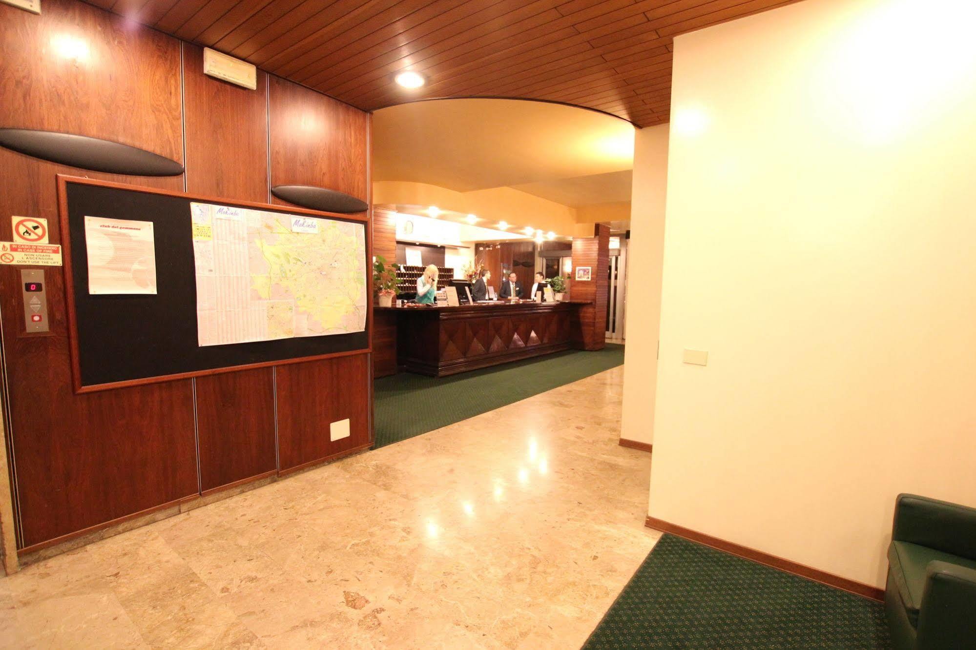 Scarlatti Hotel Milano Hotel 4*