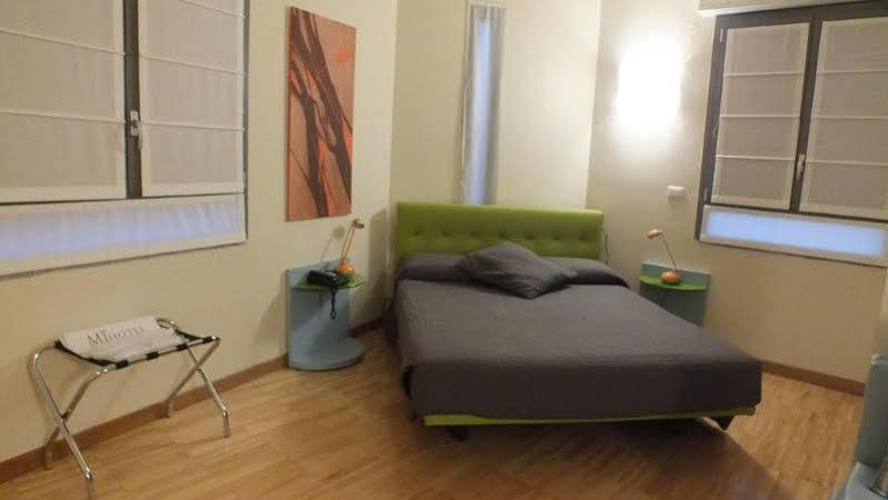 Mihotel Milan