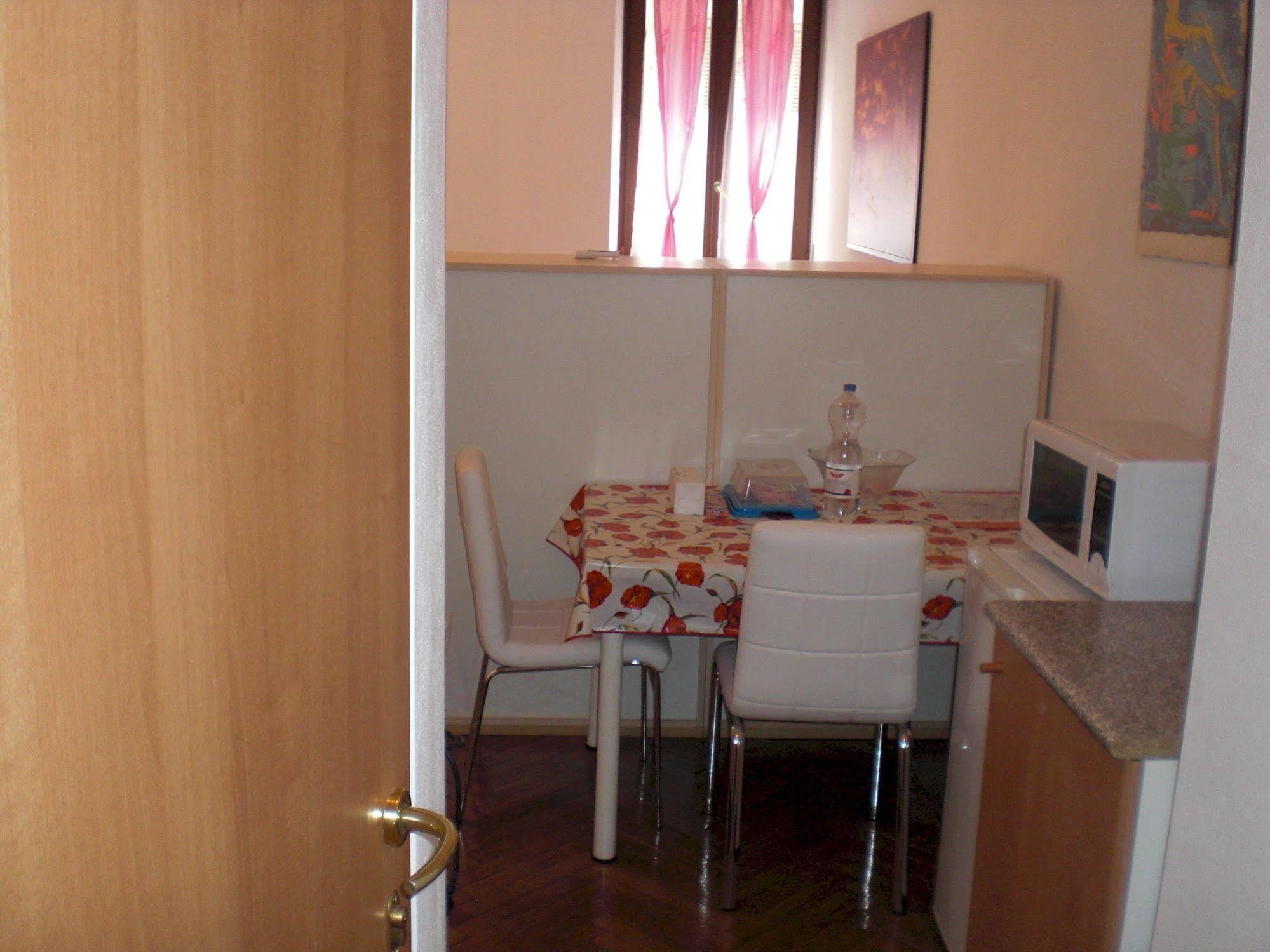 Flat In Duomo Center Apartment *