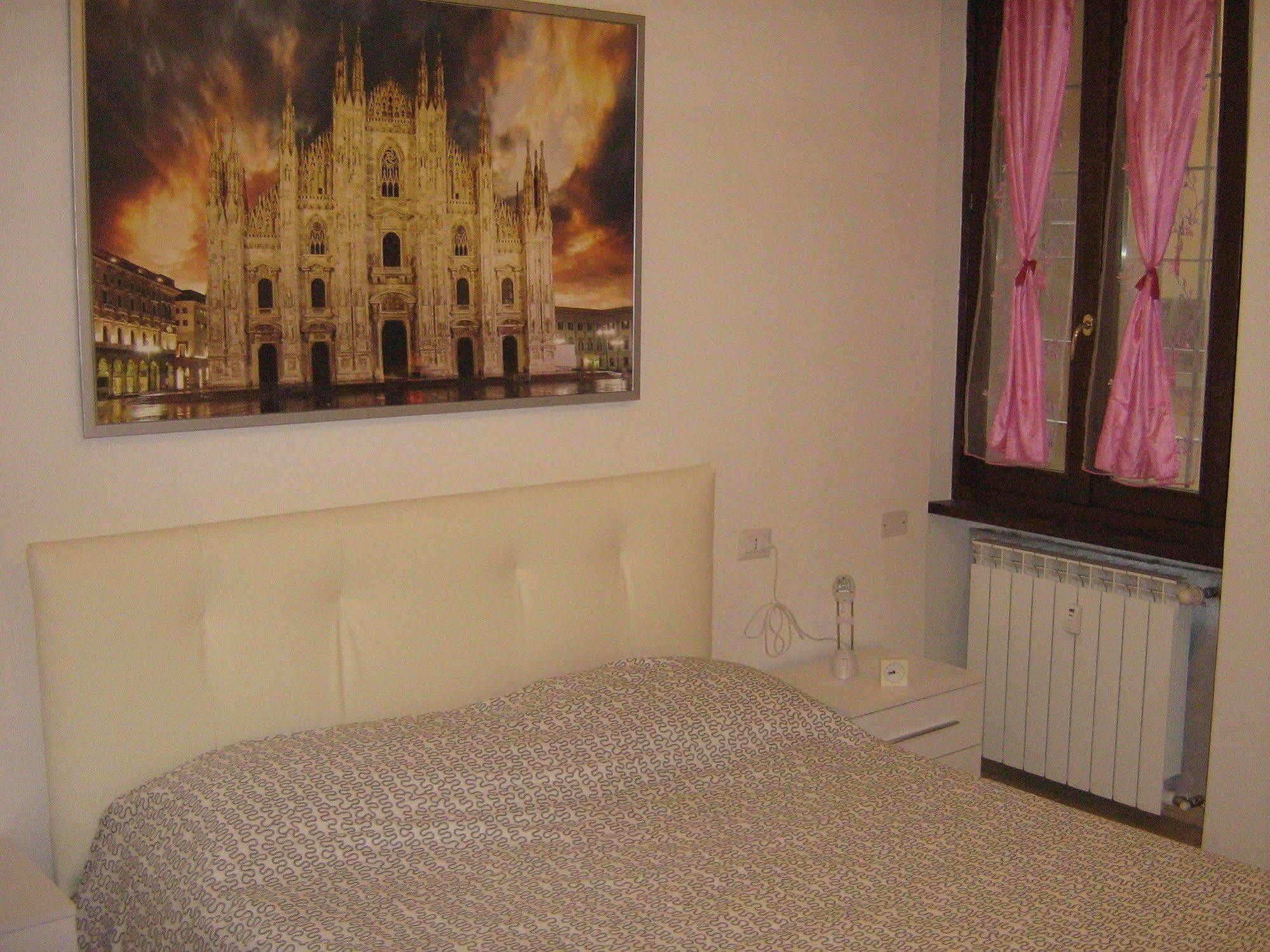 Apartment Flat In Duomo Center Milan