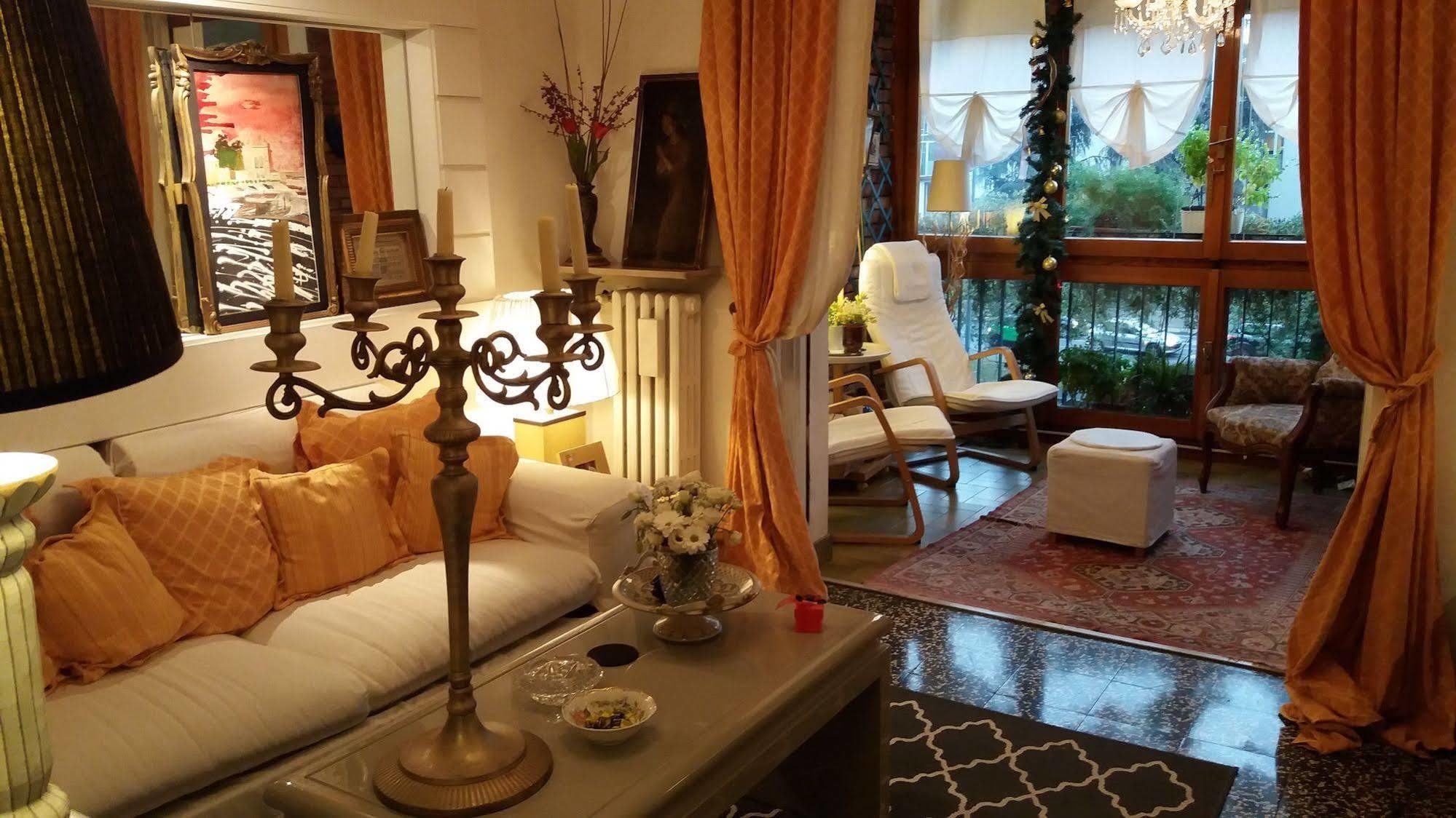 Bed & Breakfast Parco Lambro 2*