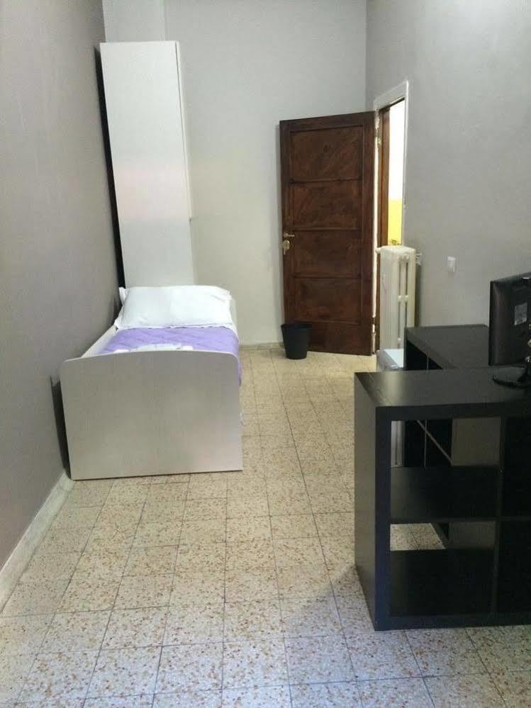 Residenza Paradiso 2* Milan