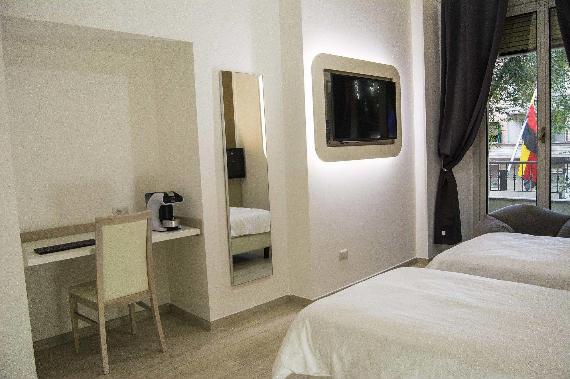 Boutique Duomo Milan