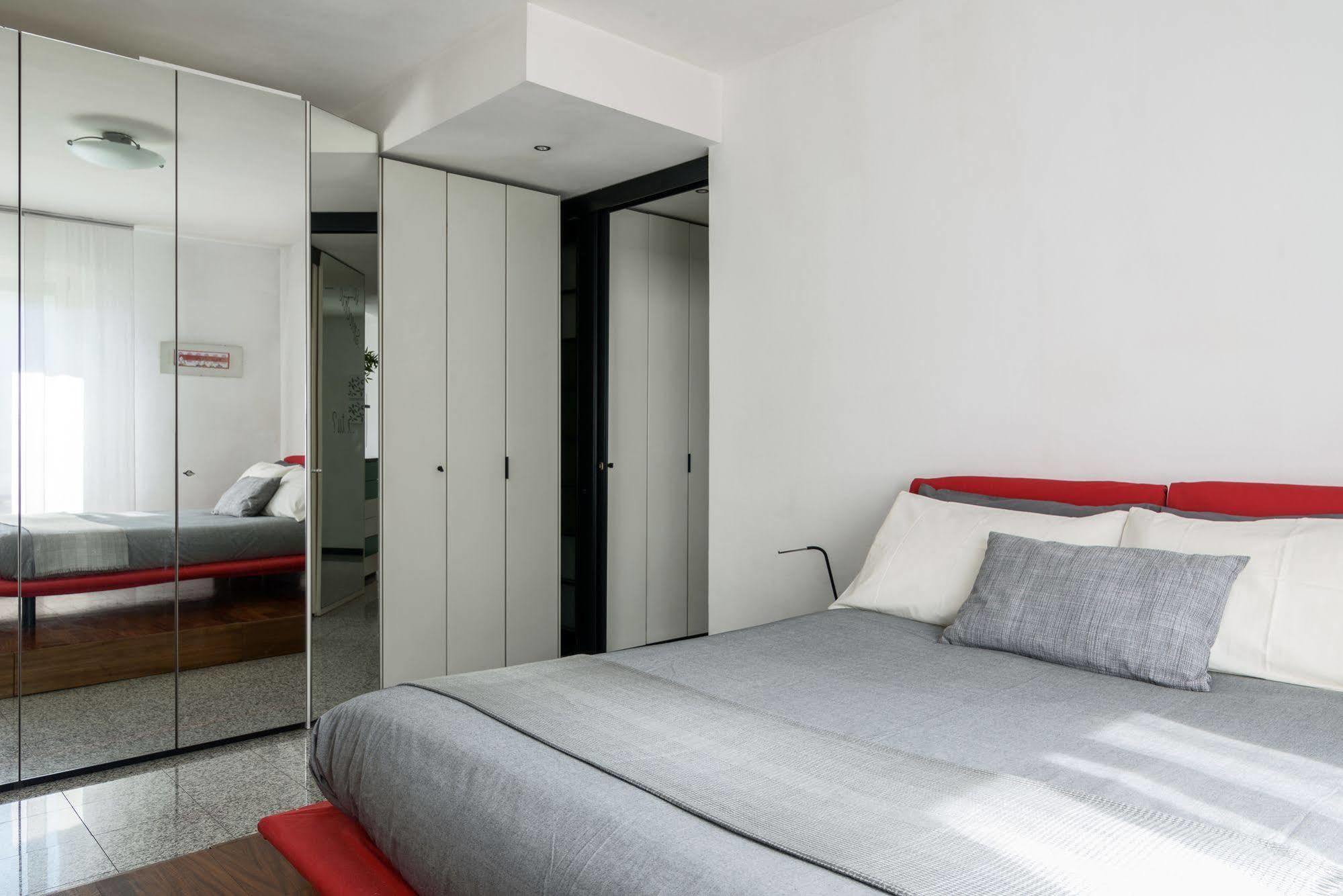 Alcuino Apartment *