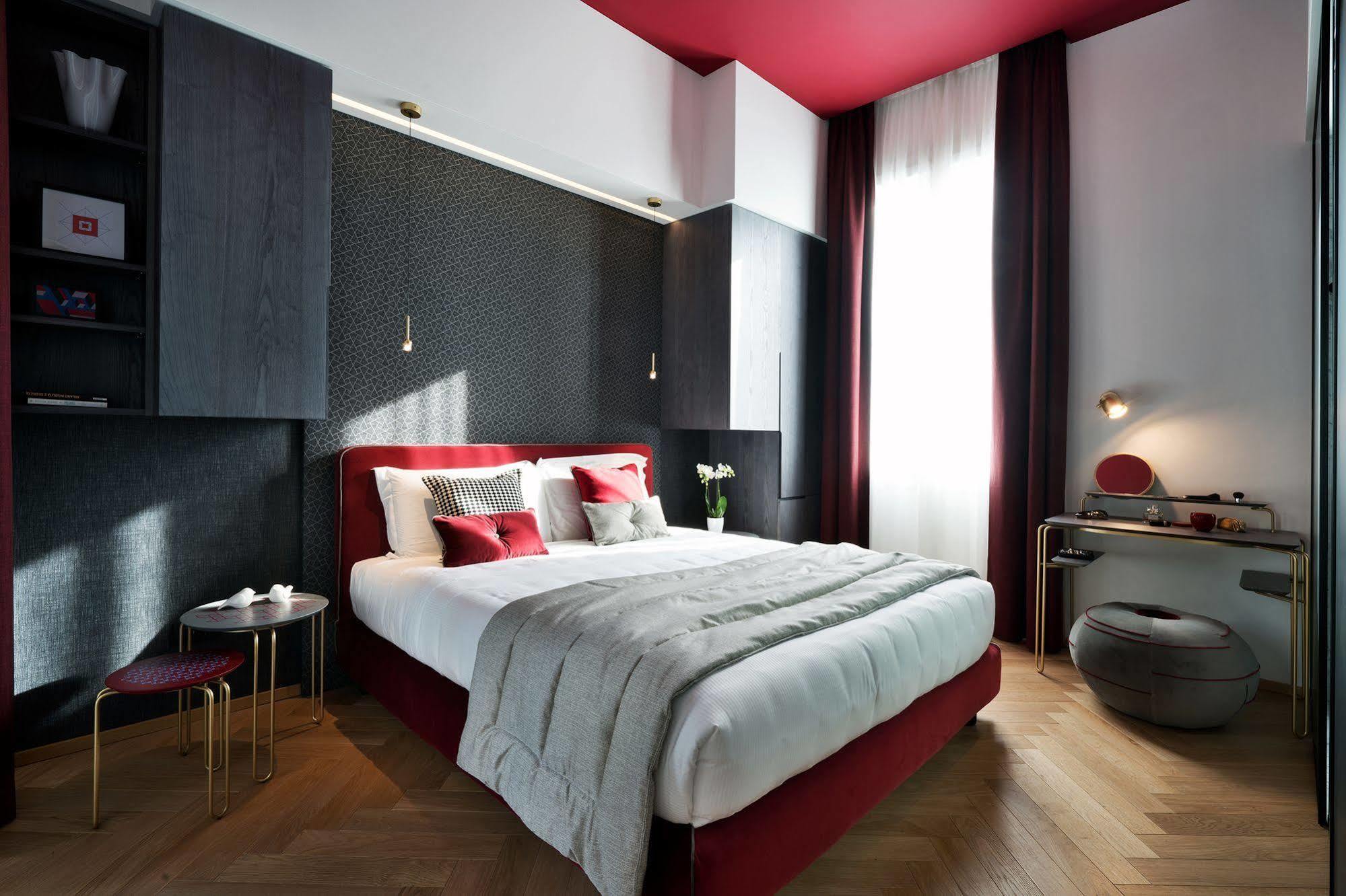 Conti Milan