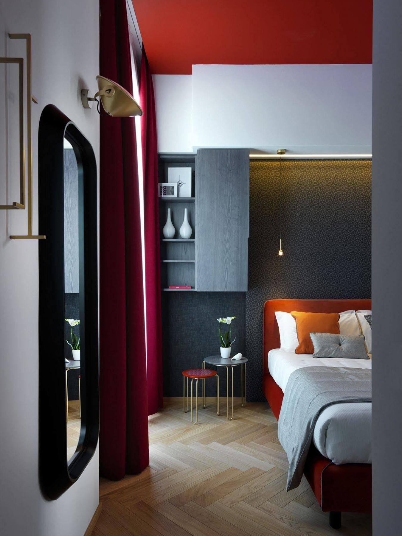 Conti Milan