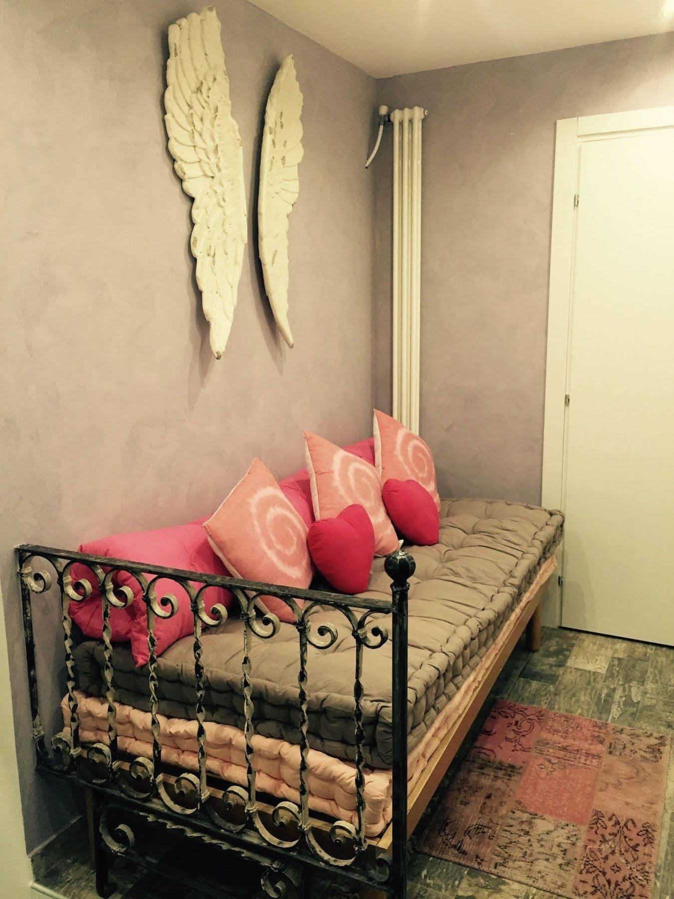 Atmos Luxe Navigli Hostel Milan