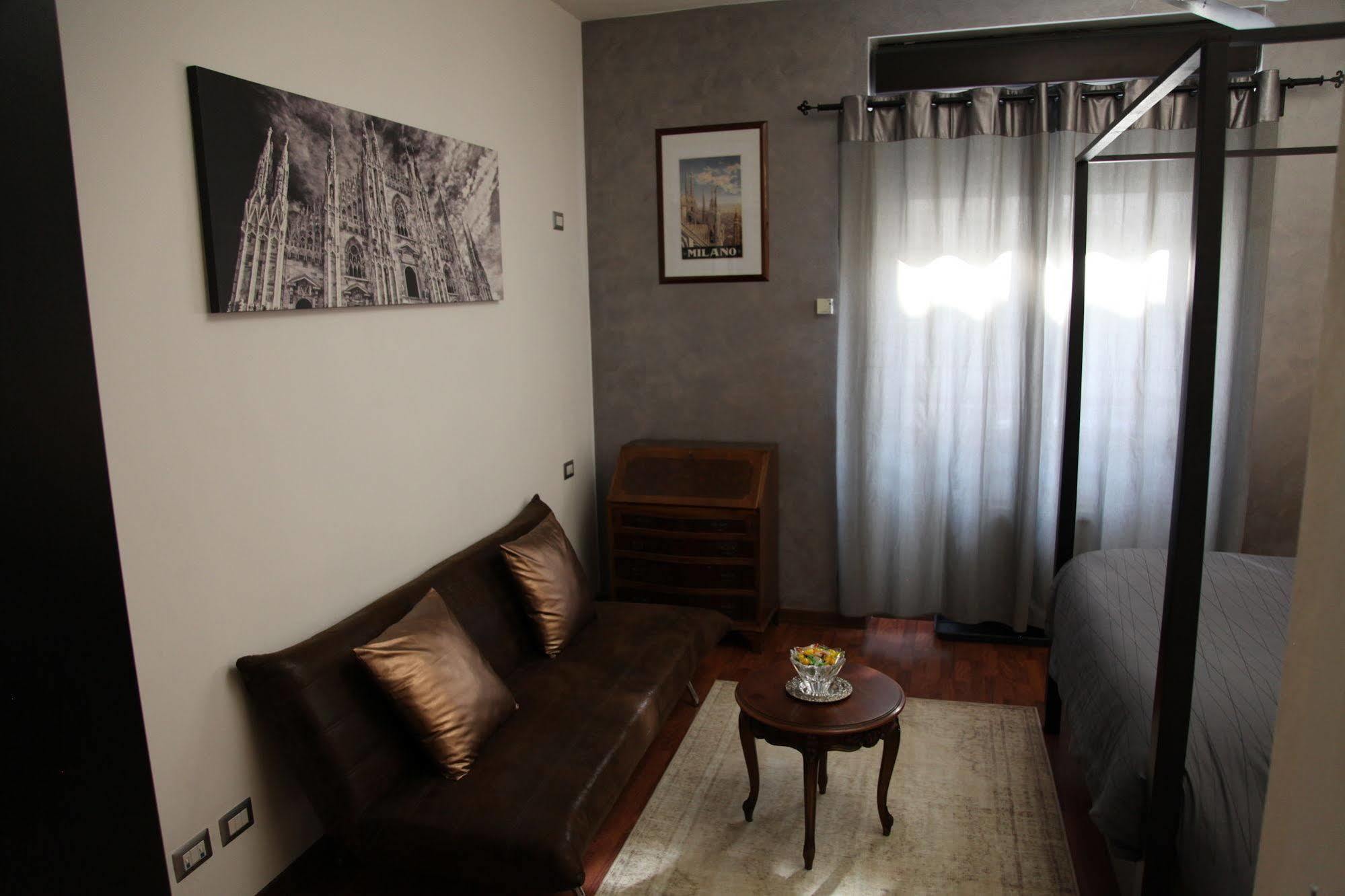 Hostel Atmos Luxe Navigli Milan