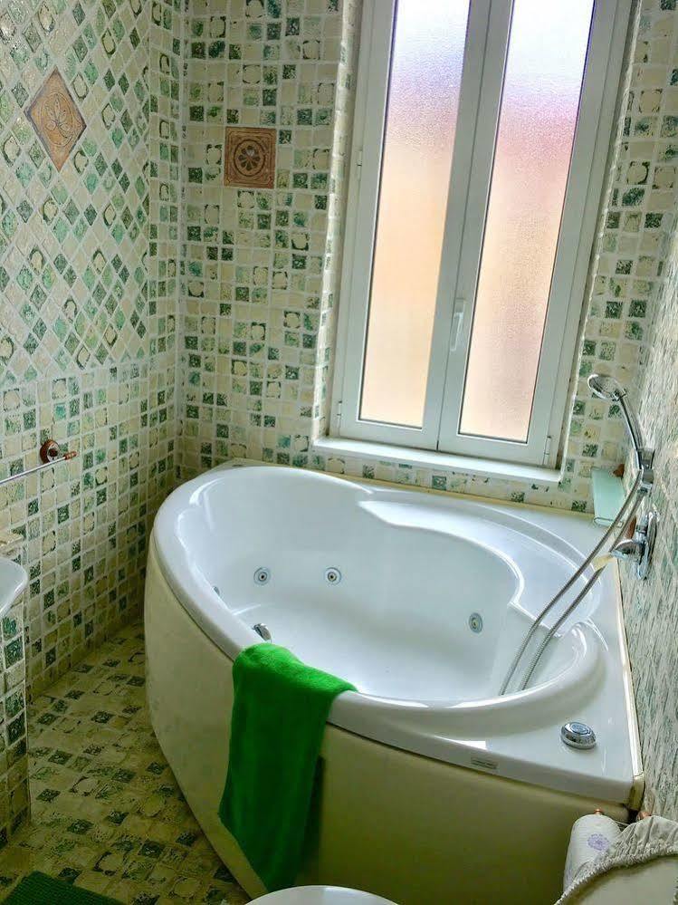 Le Sabbie Del Tempo Bed & Breakfast 2*