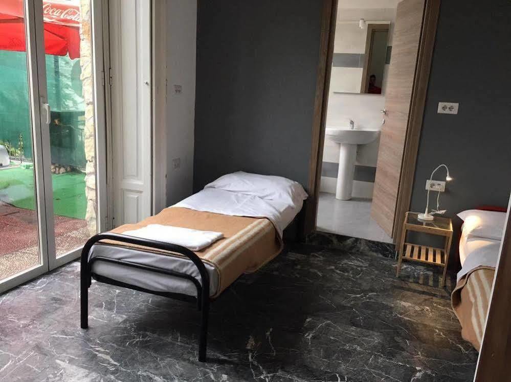 Hostel Milan City Hotel 3*