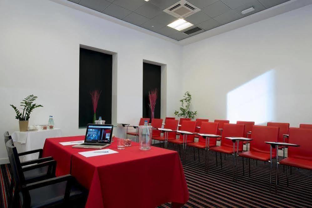 Hotel Cdh Niguarda 4*