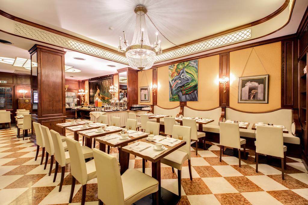 Romana 4* Milan