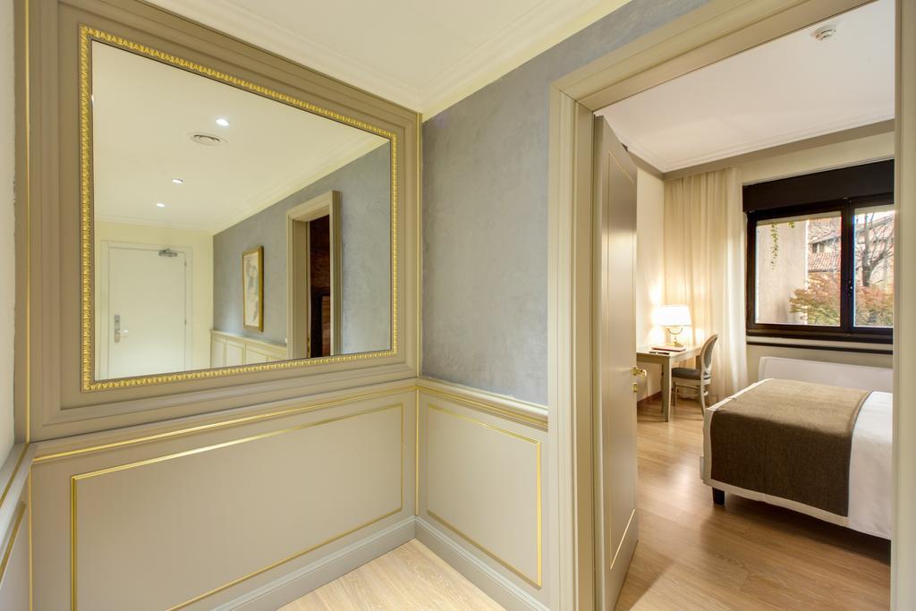 Romana Hotel