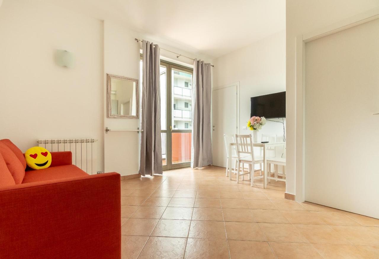 Alessia's Flat - Affori Apartment Milan