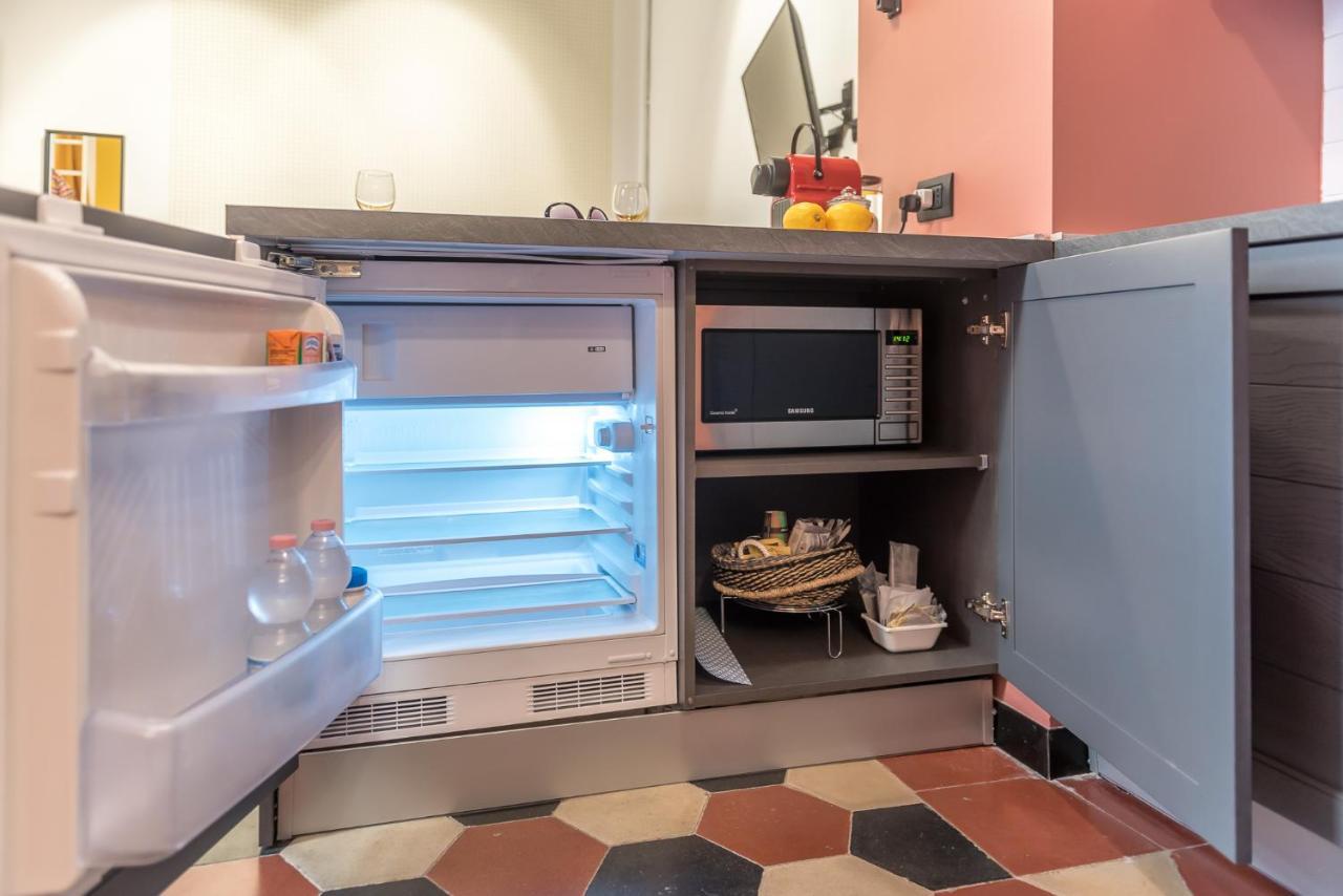 Monocase Apartment