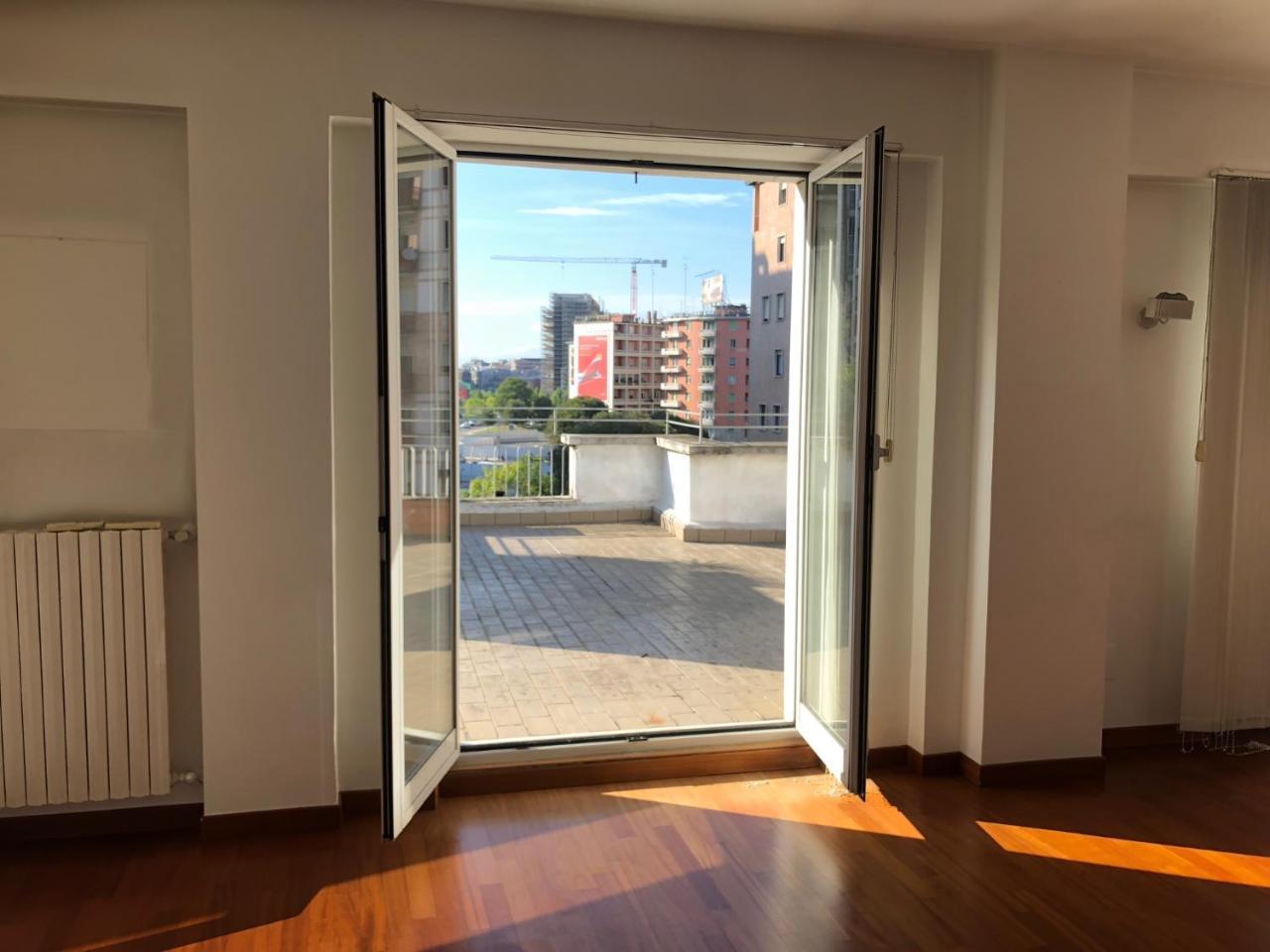 Central Deluxe * Milan