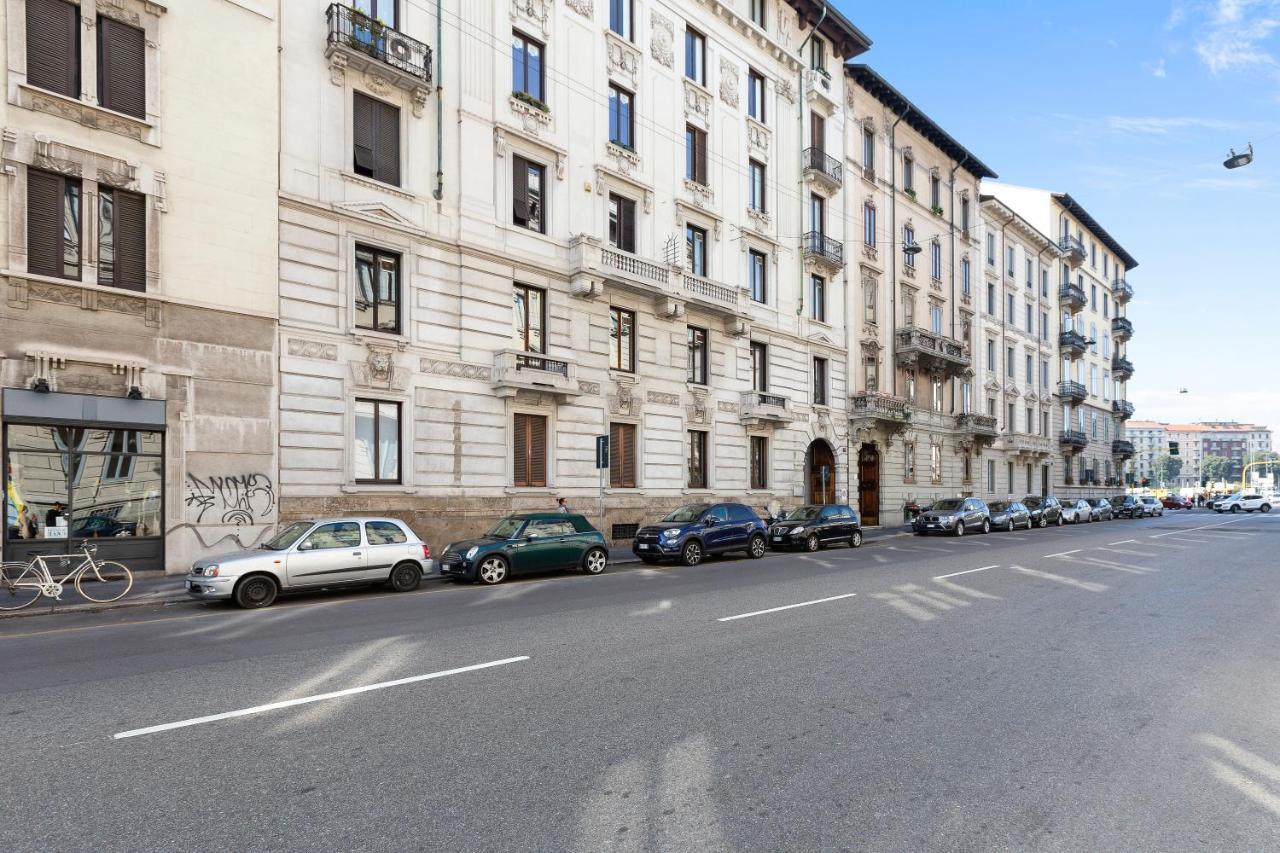Corso Vercelli Elegant Apartment *
