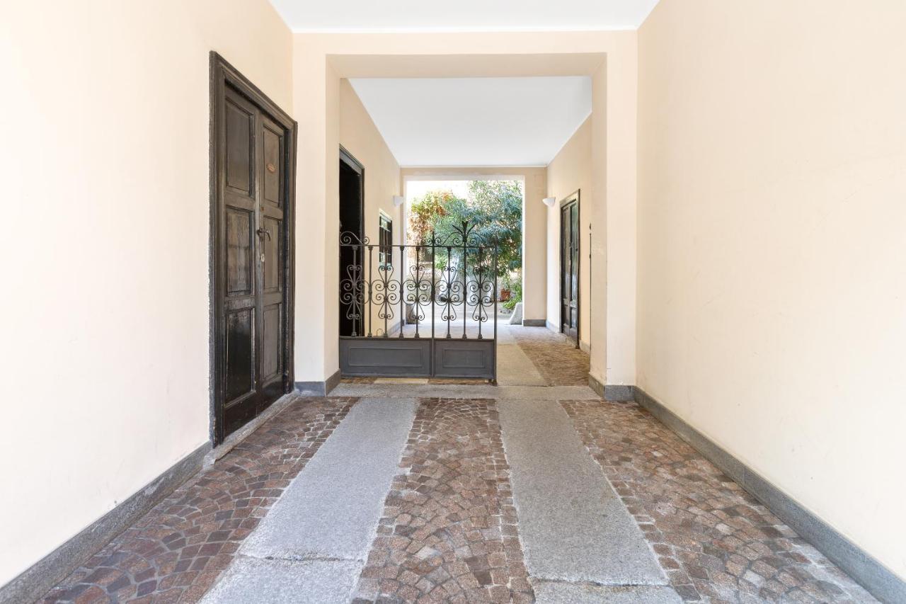Apartment Corso Vercelli Elegant