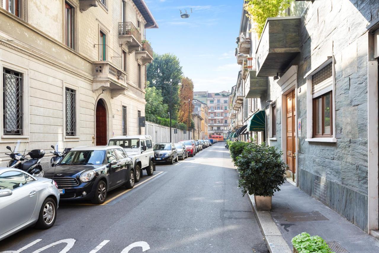 Corso Vercelli Elegant Apartment