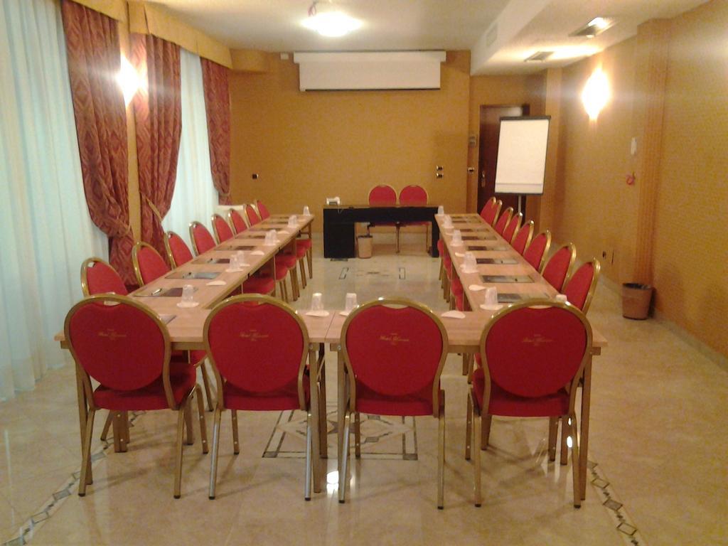 Marconi Hotel