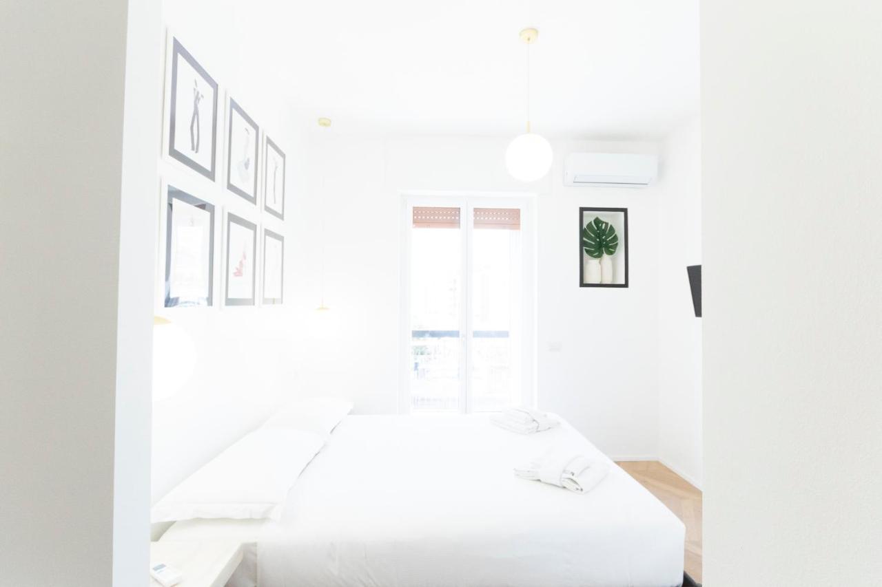 Business Studio Bande Nere Apartment Milan