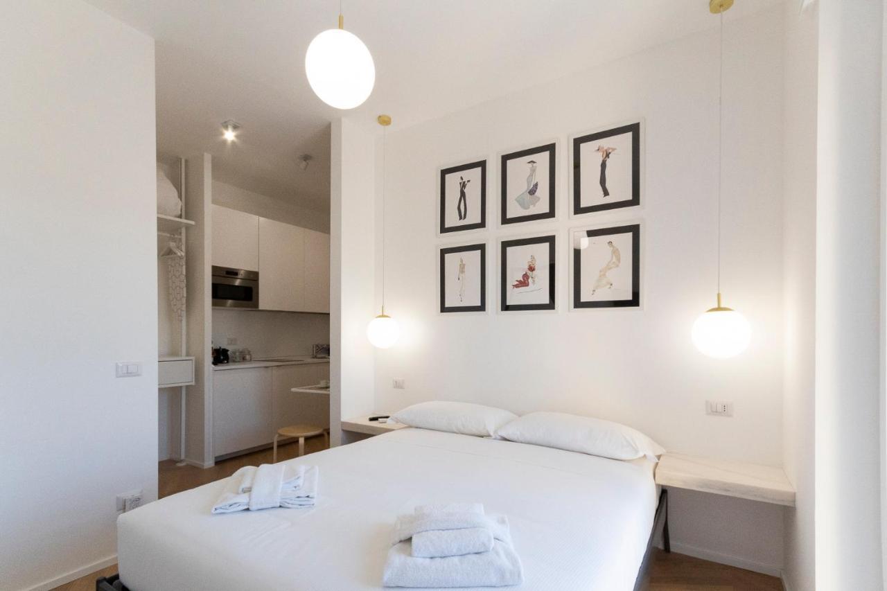 Business Studio Bande Nere Apartment Milan