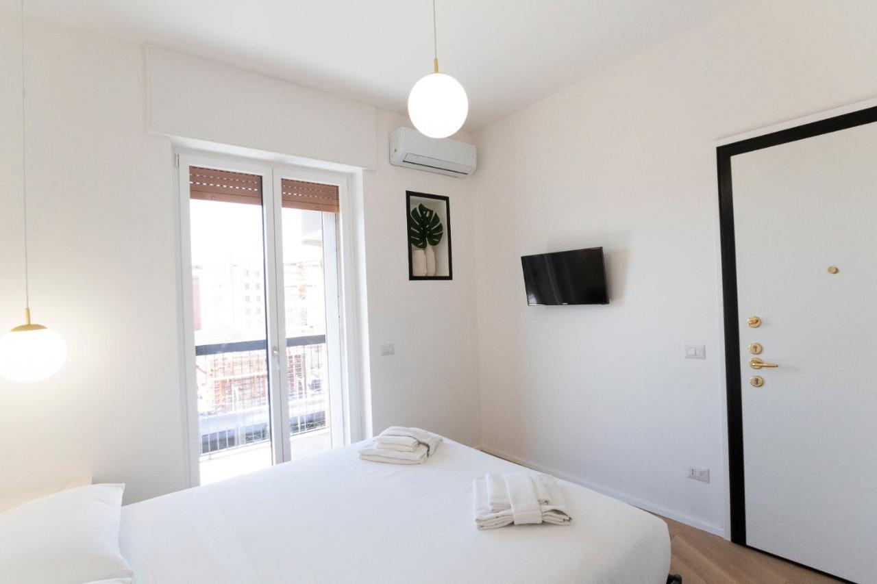 Business Studio Bande Nere Milan