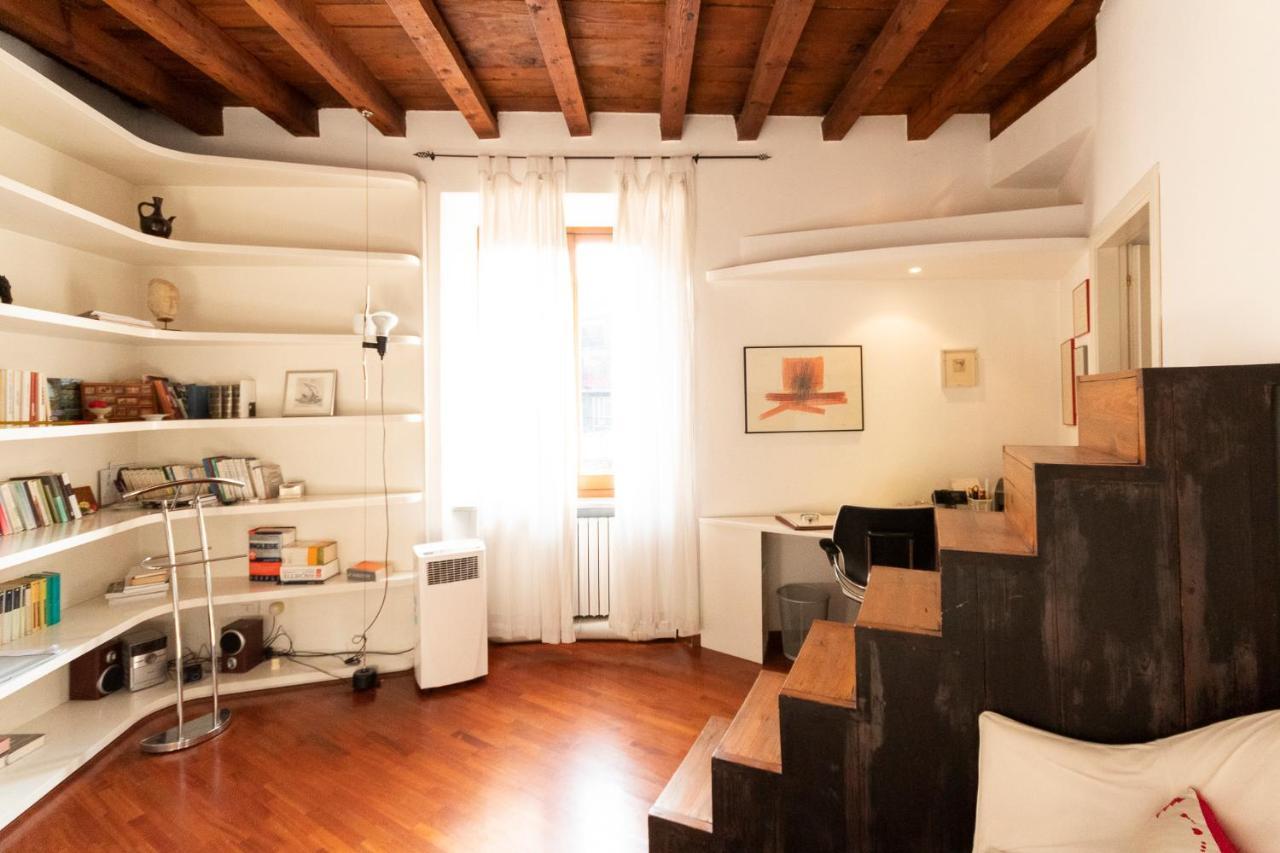 Apartment Anfiteatro In Brera
