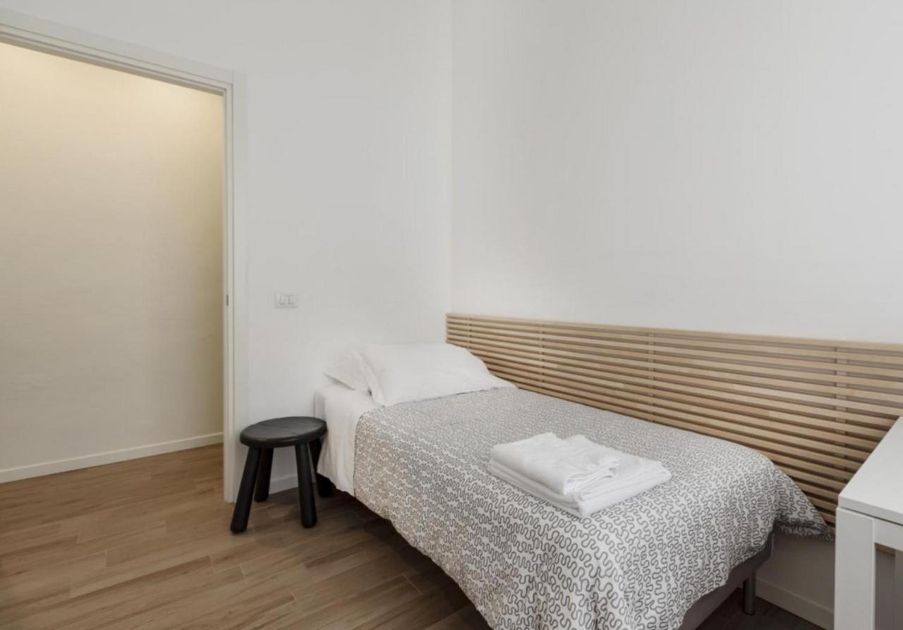 Up To - Residenze * Milan