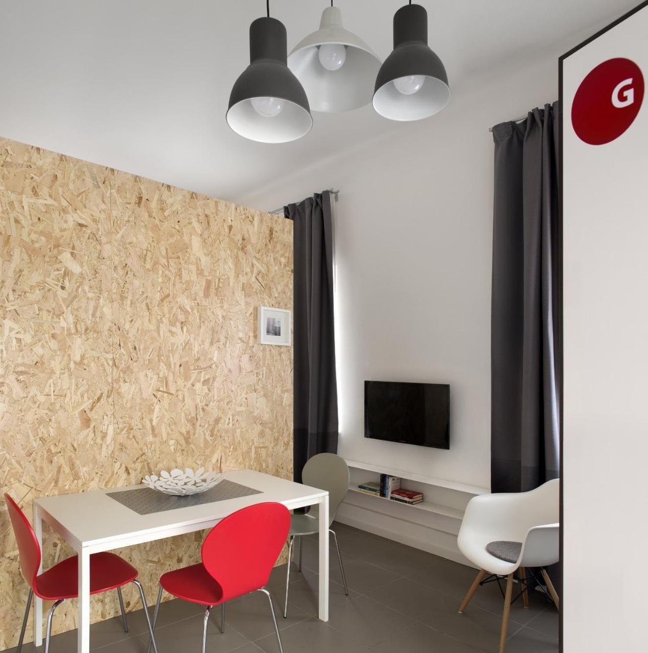Up To - Residenze * Milan