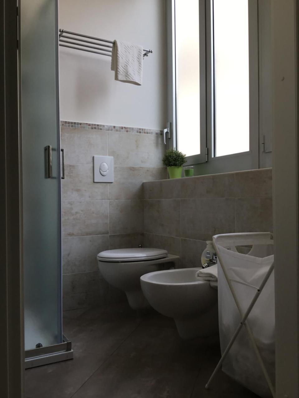 Warrest - Short Rent * Milan