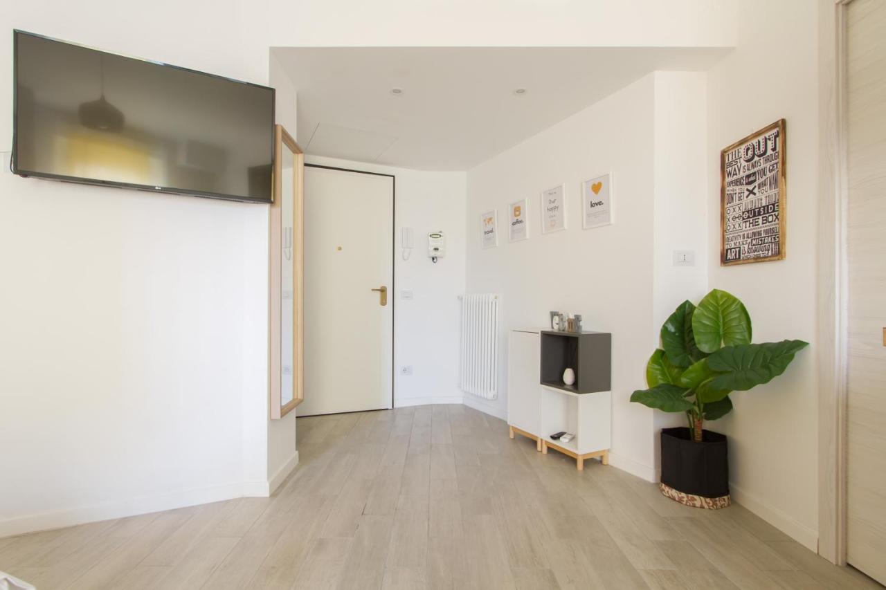Apartment Homilan Milan