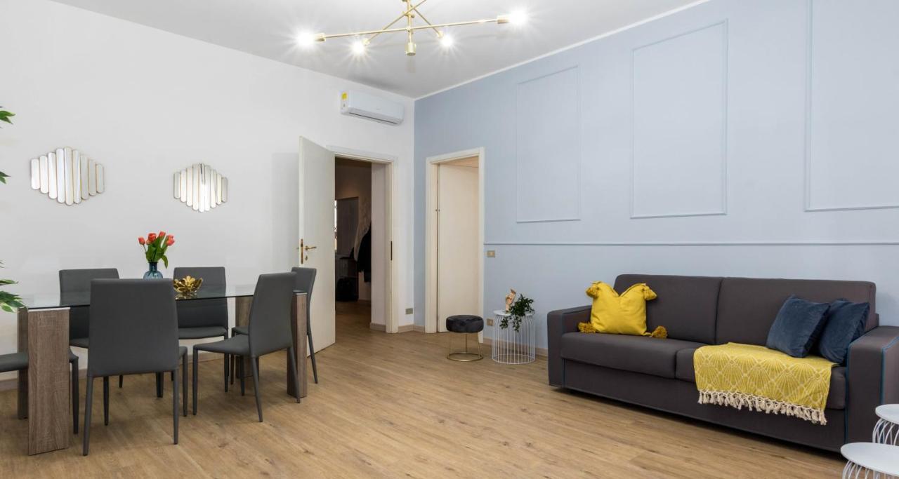 Altido Austere Elegance Apartment Milan