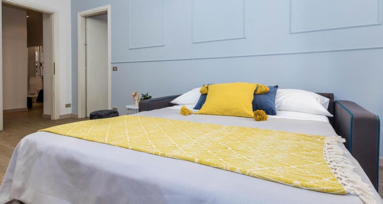 Apartment Altido Austere Elegance *