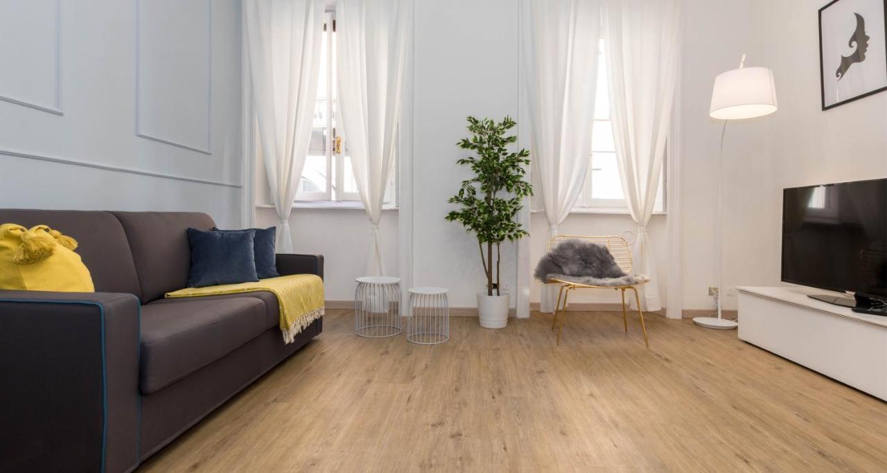 Altido Austere Elegance