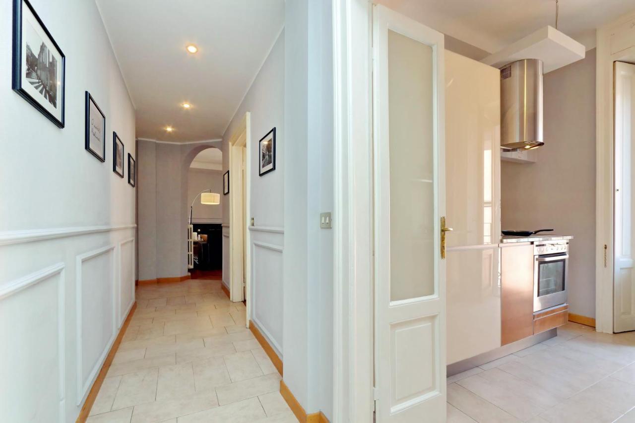 Apartment Altido Austere Elegance Milan