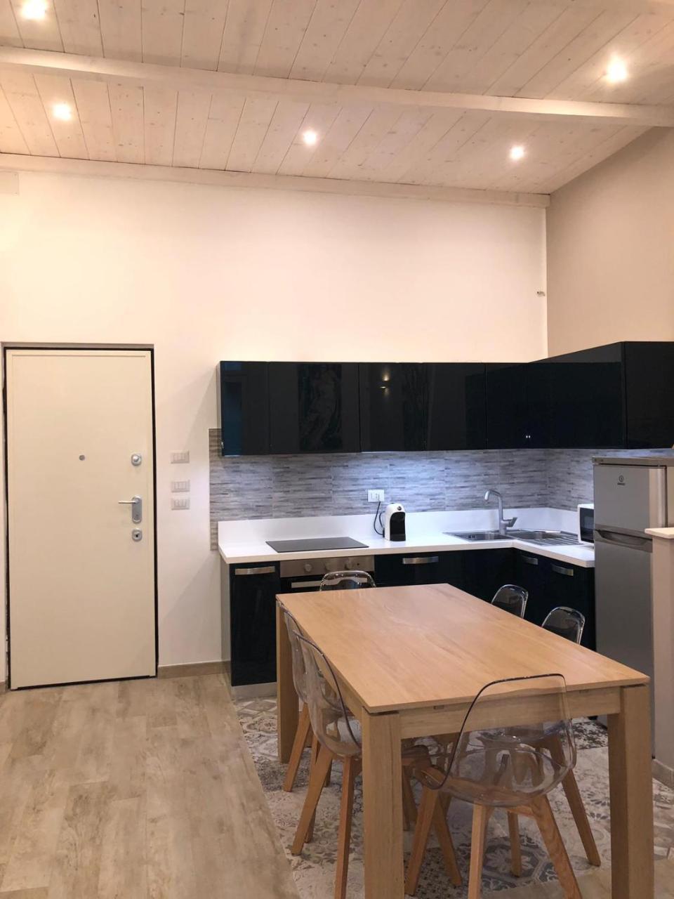 Kibilu - Viale Bligny - Porta Romana - Universita Bocconi Apartment *