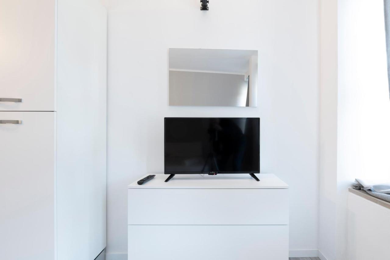 Central Station Studio By Flatscollection