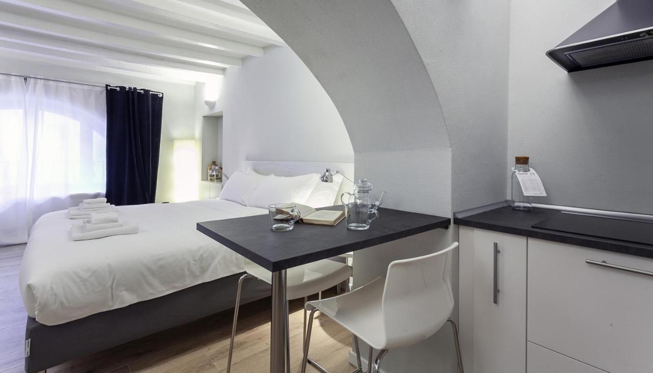 Italianway - Rosales 1 * Milan