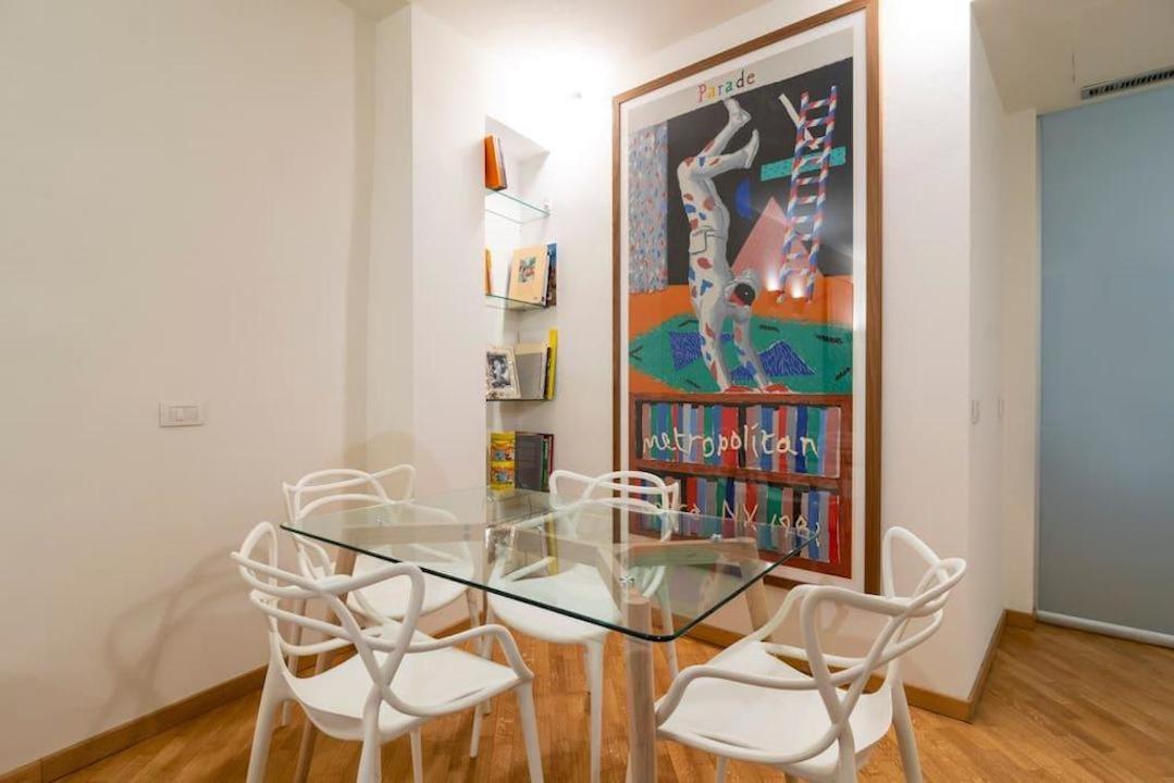 Hozyhome - Lovely Flat In Via Madonnina 23 Apartment *